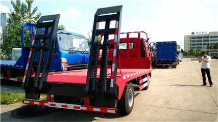 内蒙古锡林郭勒盟 二手平板车拖车行业领跑者与优质销售服务